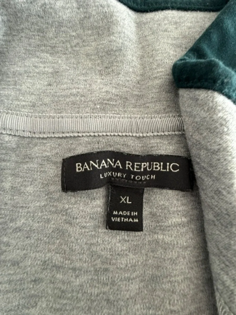 Men's XL Banana Republic Luxury Touch Half-Zip Green 1/4 Zip Shirt Barely worn
